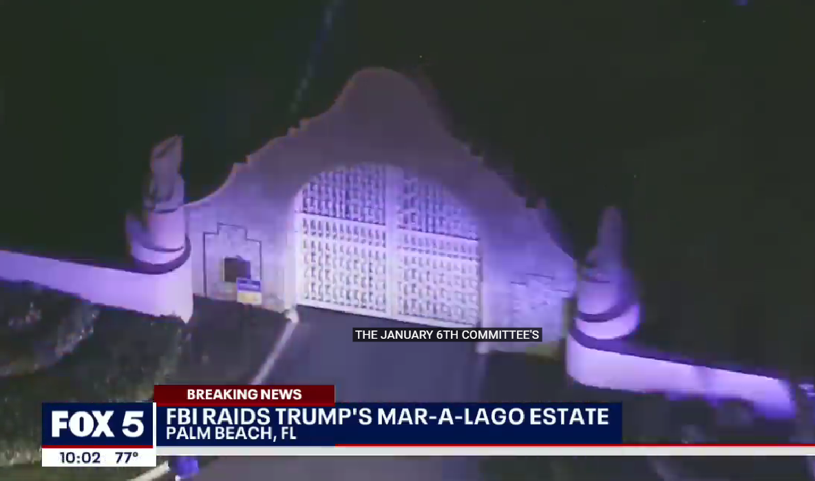 FBI raids Trump's Mar-A-Lago Estate